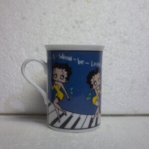Betty Boop Fine Porcelain Collector Mug The Danbury Mint 8 oz Boop-Oop-A-Doop